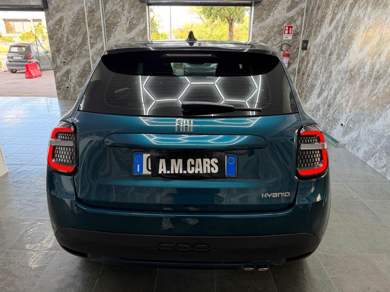 Fiat 600 Hybrid 145 CV DCT MHEV La Prima