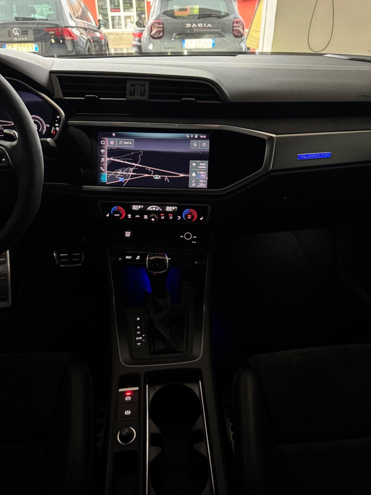 Audi Q3 RS SPB quattro S tronic
