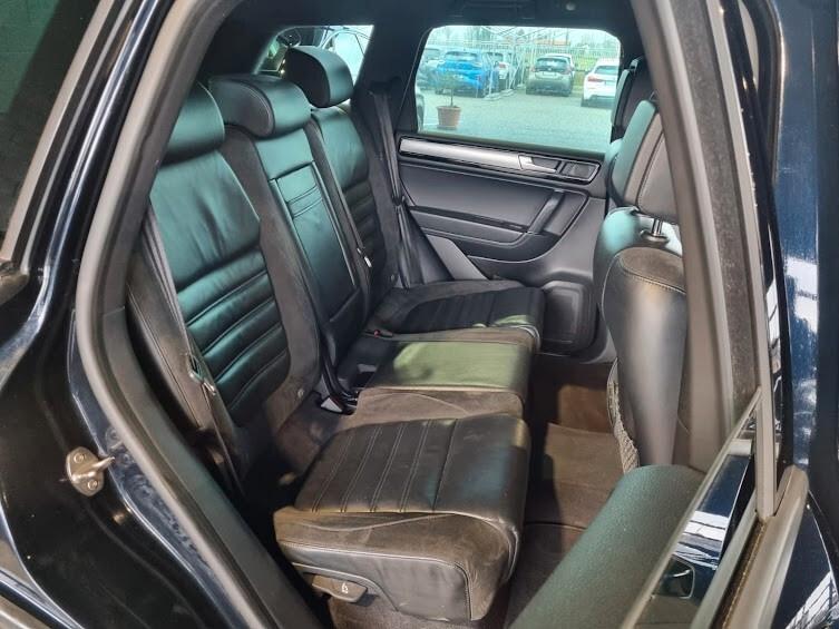 Volkswagen Touareg 3.0 TDI 204 CV tiptronic R-LINE