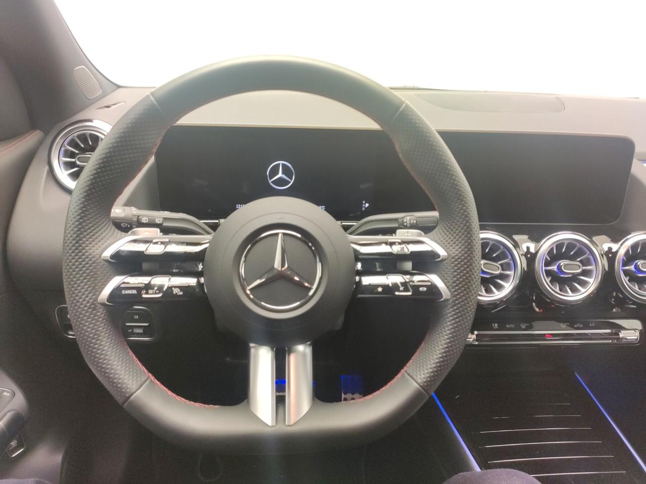 Mercedes-benz GLA 180 d Automatic AMG Line Premium MOTORE MERCEDES