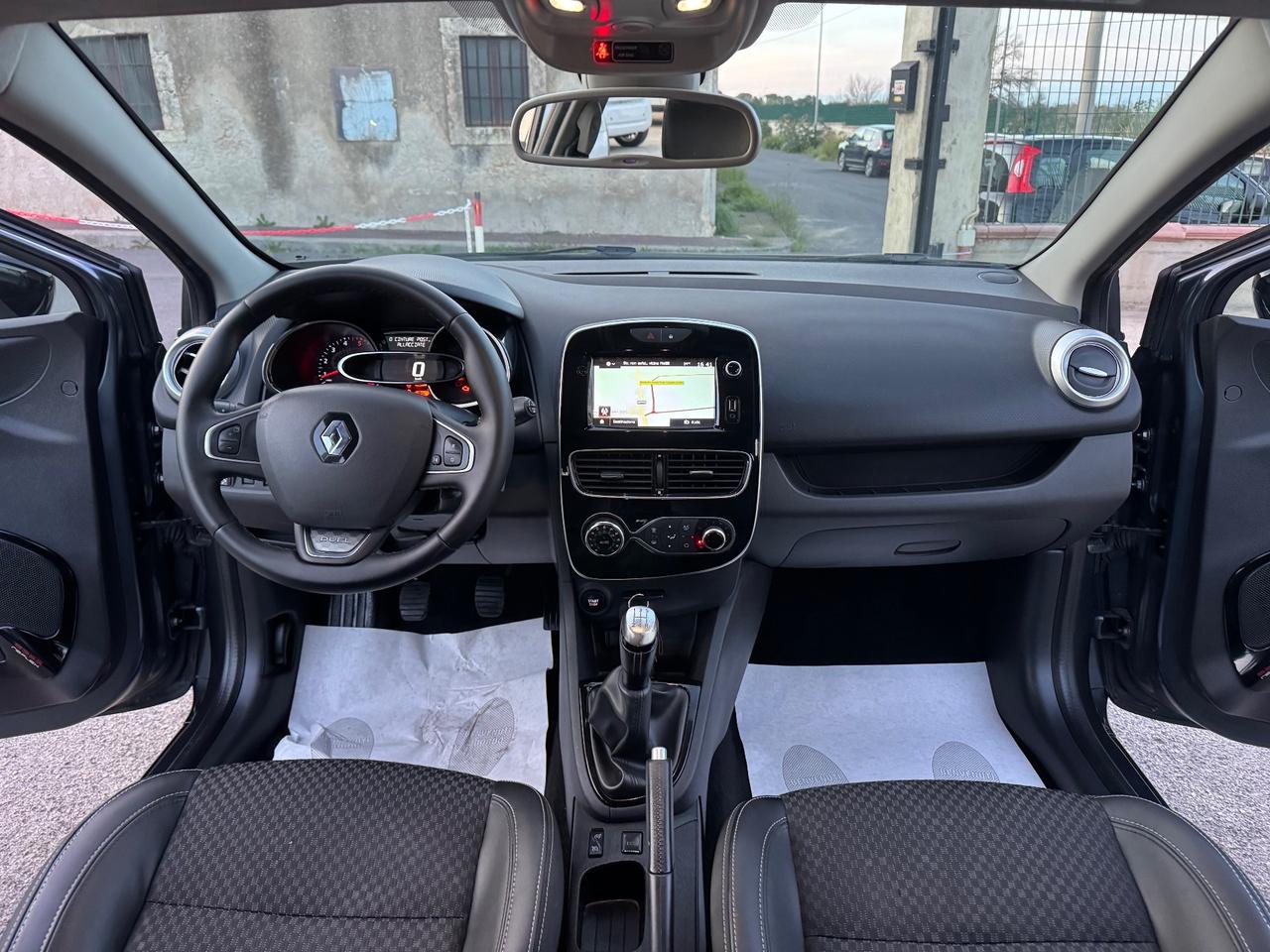Renault Clio Sporter dCi 8V 75 CV Duel2