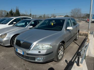 SKODA OCTAVIA 1.6 METANO