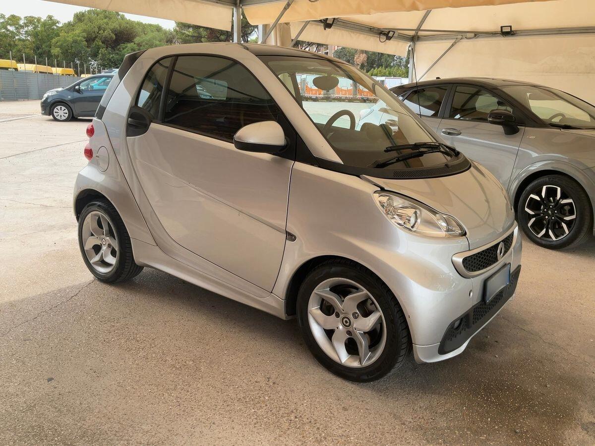 Smart ForTwo 1000 52 kW MHD coupé pulse