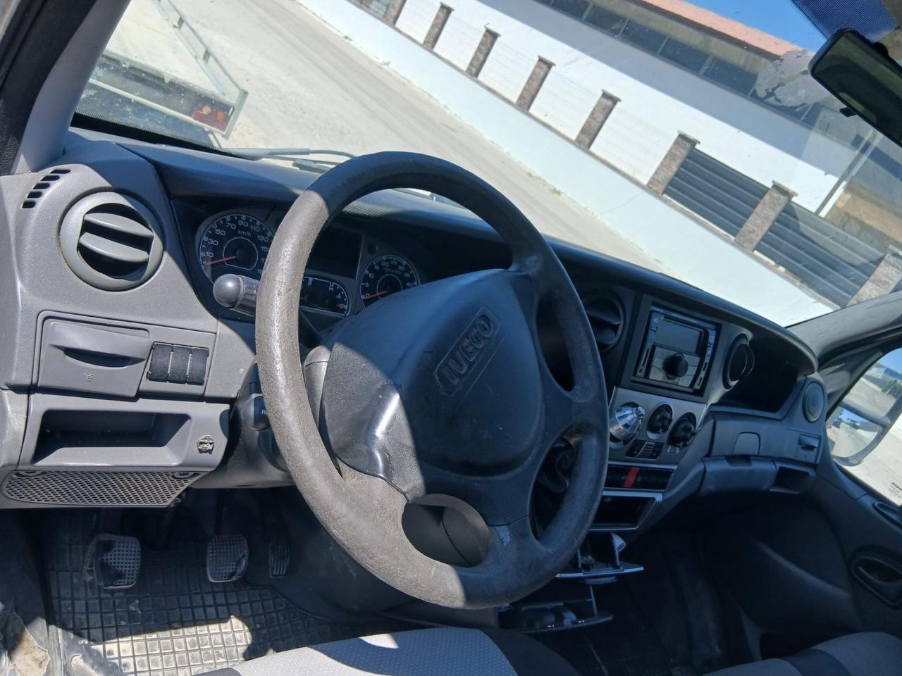 iveco deily centinato e telonato