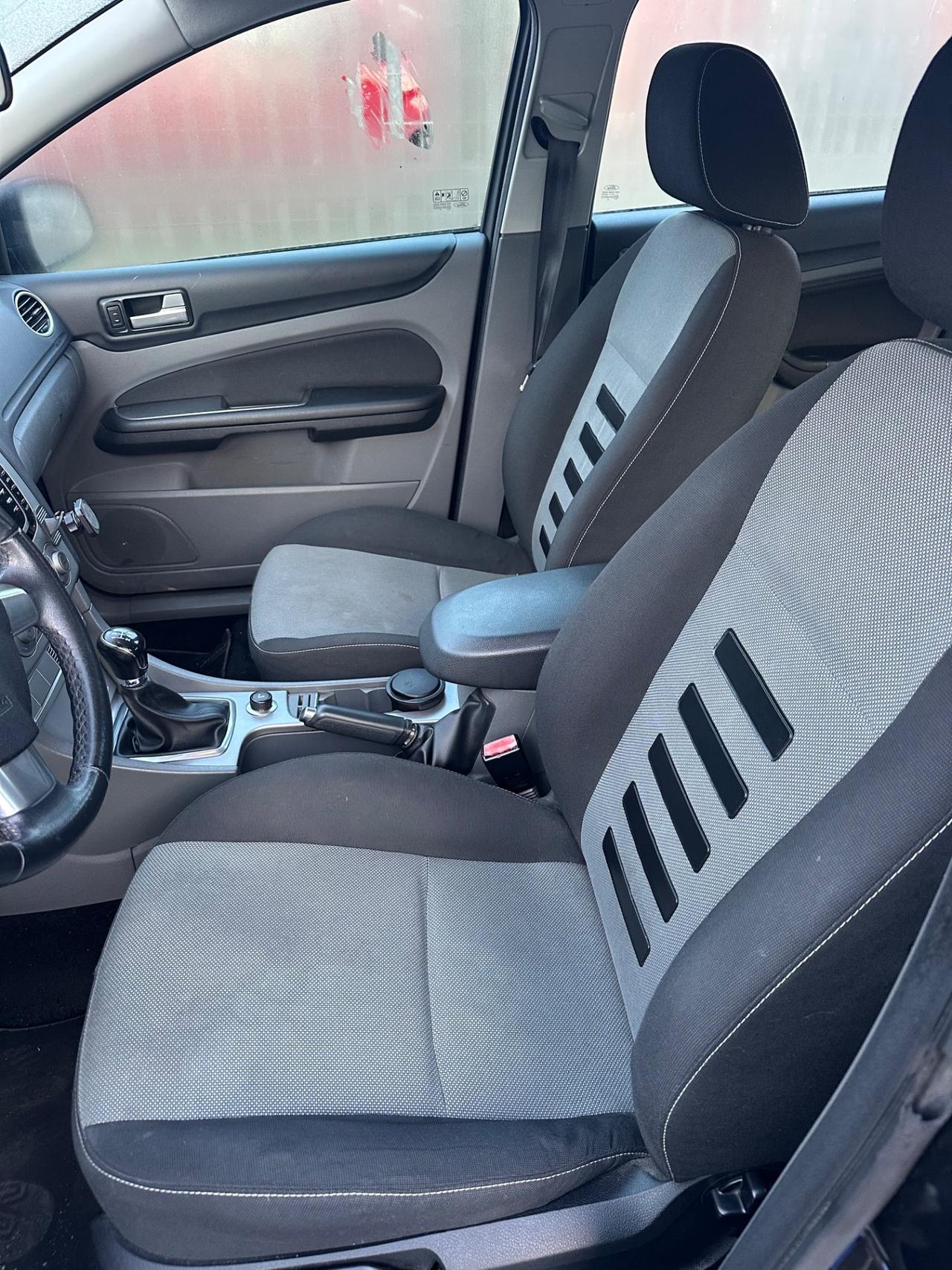 Ford Focus 1.6 TDCi (90CV) 5p. Tit.