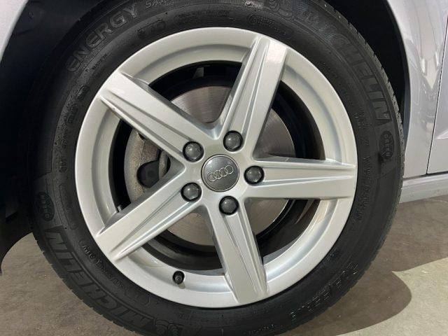 AUDI A3 SPB 30 TDI Stronic Business Navi/Xenon/Led/Park