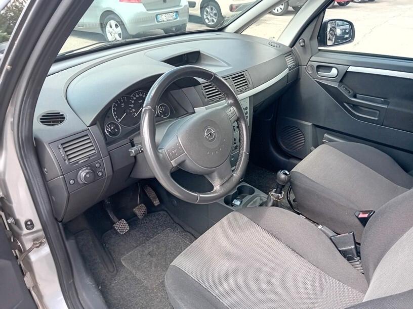 Opel Meriva 1.6 16V Cosmo