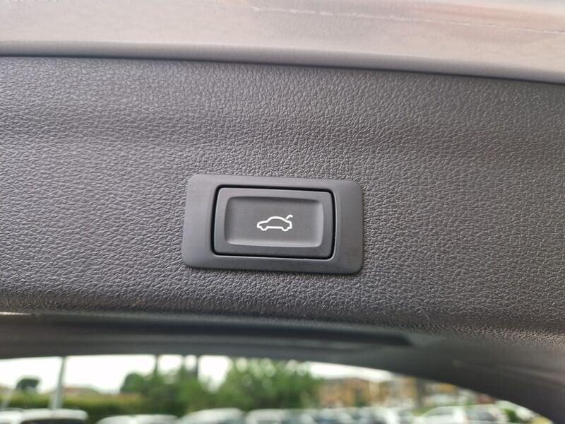 Audi A6 Avant 40 2.0 TDI quattro ultra S tronic Business