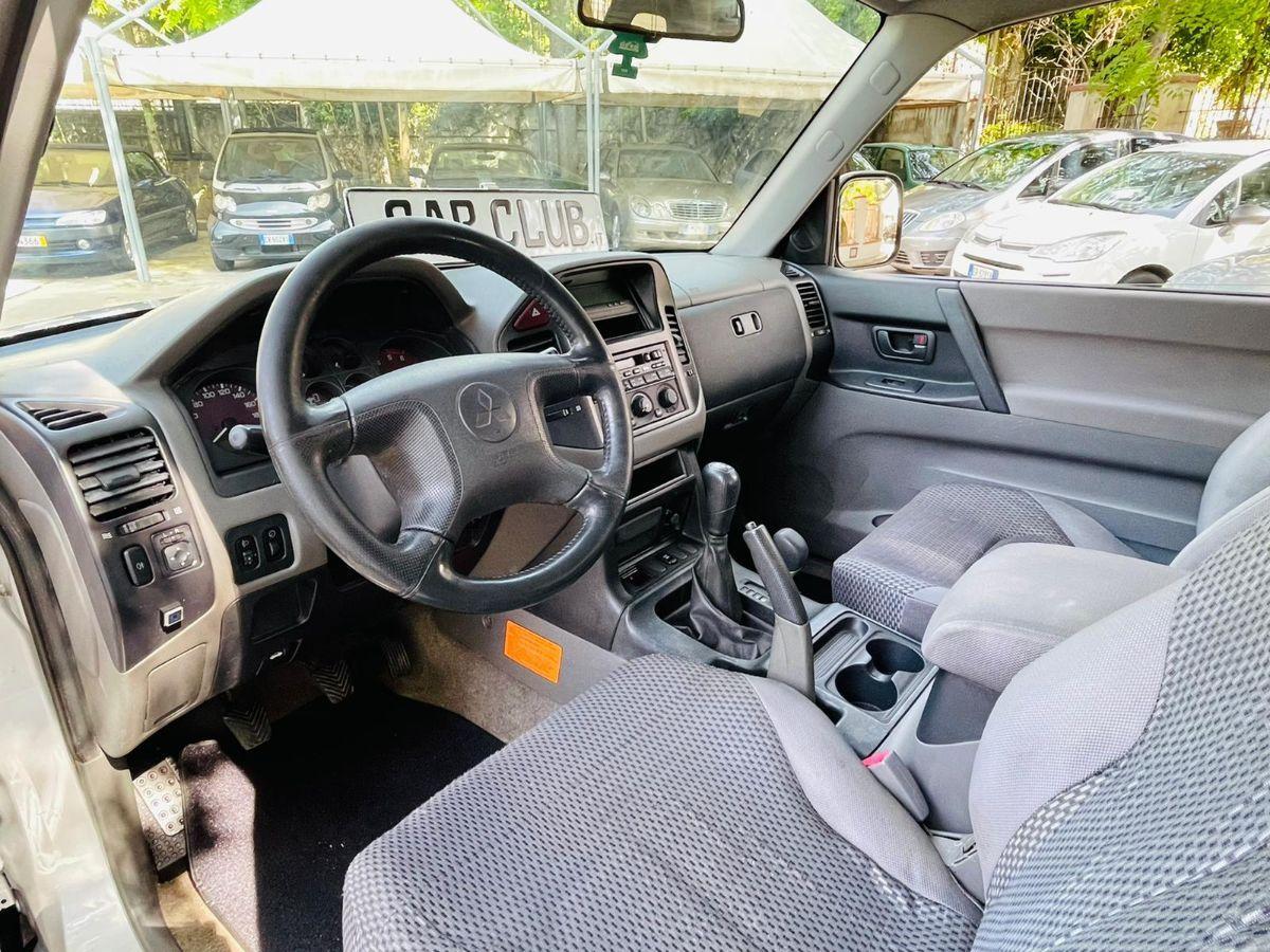 Mitsubishi Pajero 2.5 TDI 3p. GLS Motore Nuovo