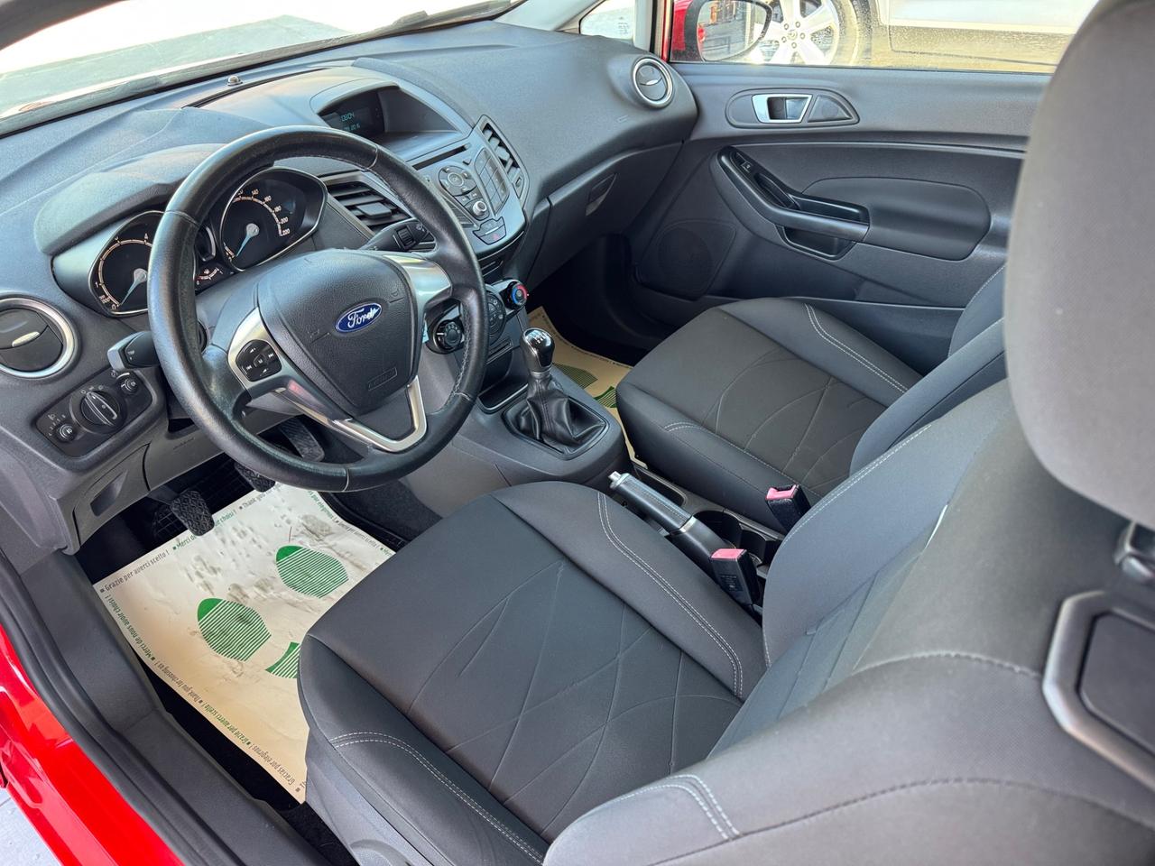 Ford Fiesta 1.5 TDCi 75CV 3 porte Black & White Edition