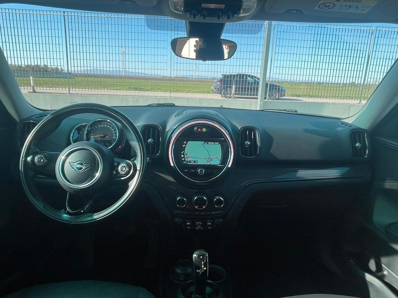 Mini Cooper D Countryman 2.0 Business Automatica