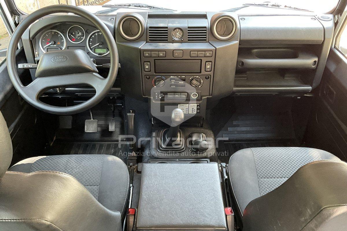 LAND ROVER Defender 90 2.2 TD4 Station Wagon base N1