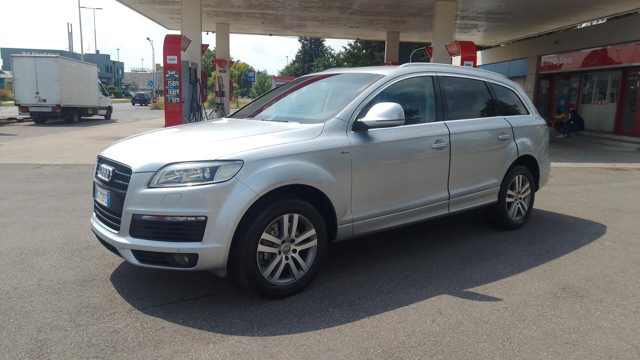 Audi Q7 3.0 V6 TDI 233CV quattro tiptronic 2008 s line