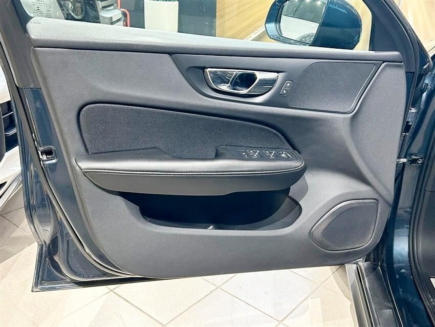 Volvo V60 Cross Country D4 AWD Geartronic