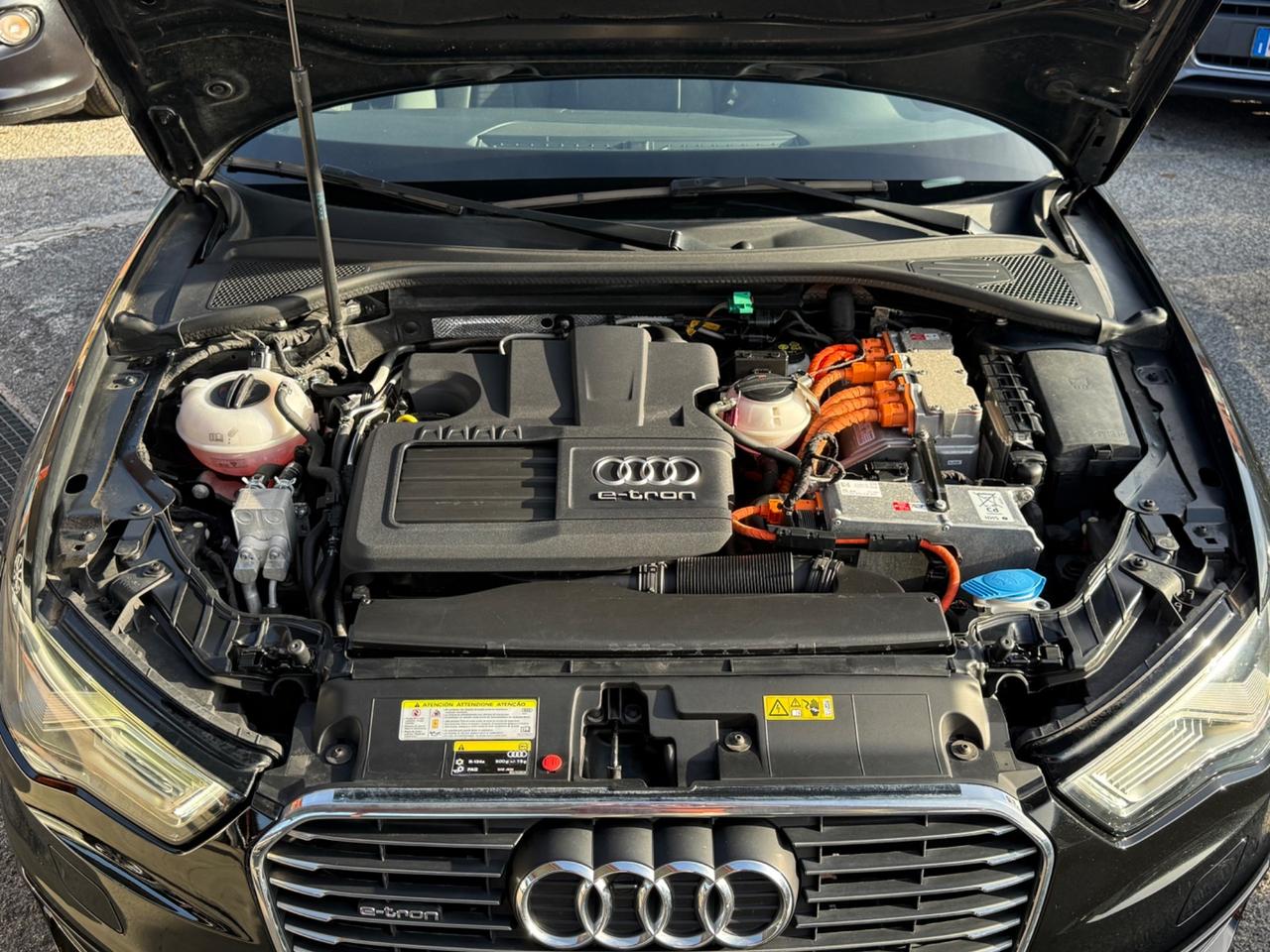 A3 SPB 1.4 TFSI e-tron-( 68 MILA KM )-UNIPRO-RATE-