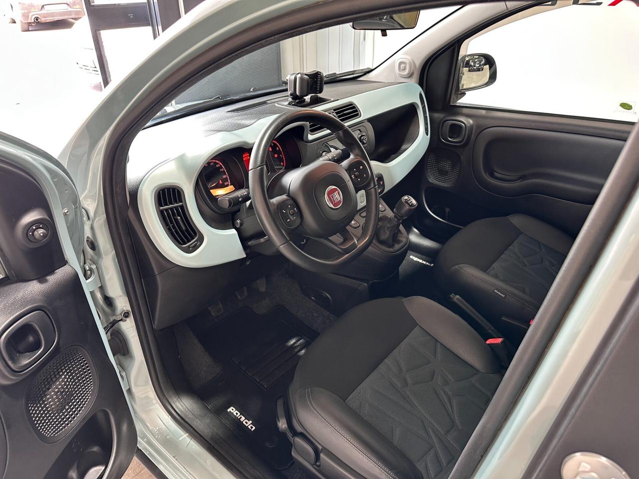 Fiat Panda 1.0 Hybrid City Cross FULL - UNICO PROP