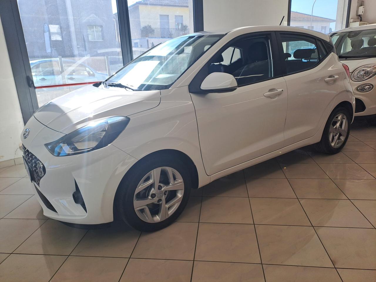 Hyundai i10 1.0 MPI Tech A/T