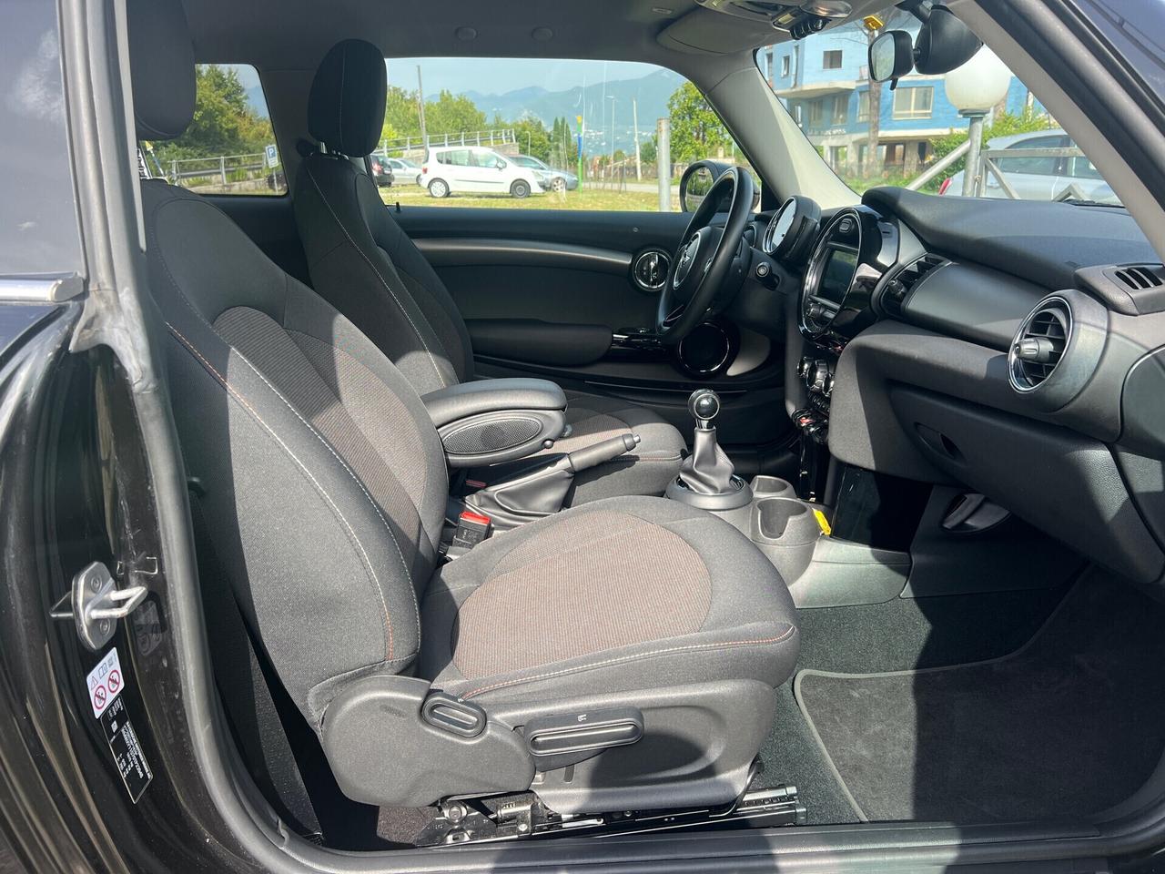 Mini 1.5 One D 95CV-2020"TOTAL BLACK"