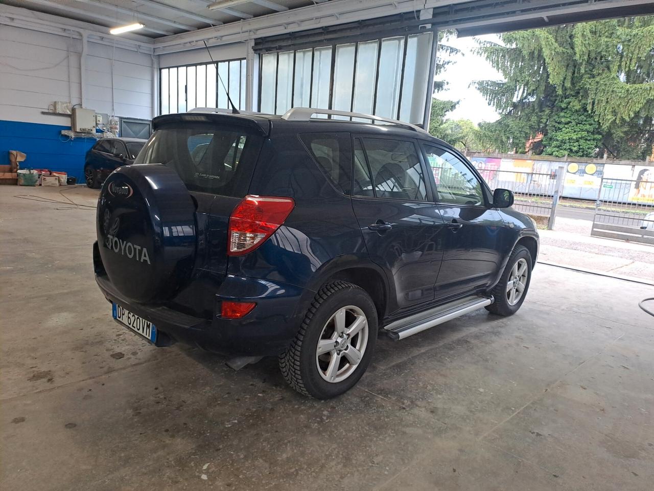 Toyota RAV 4 RAV4 2.2 D-4D 136 CV Luxury