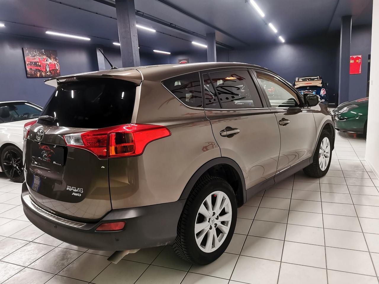 Toyota RAV 4 RAV4 2.2 D-4D 4WD Style