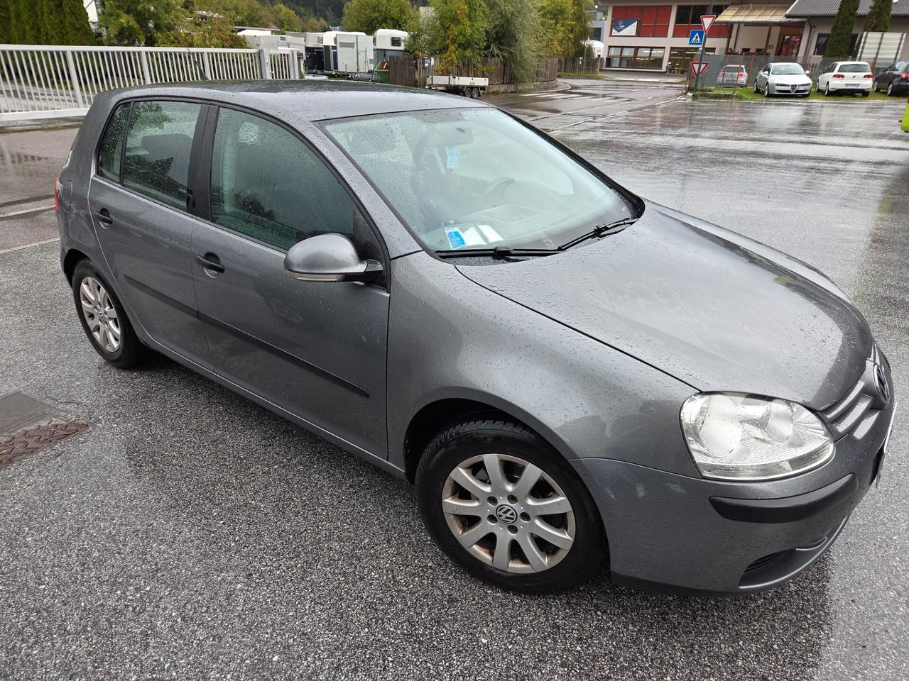 Volkswagen Golf 1.6 5p. Comfortline