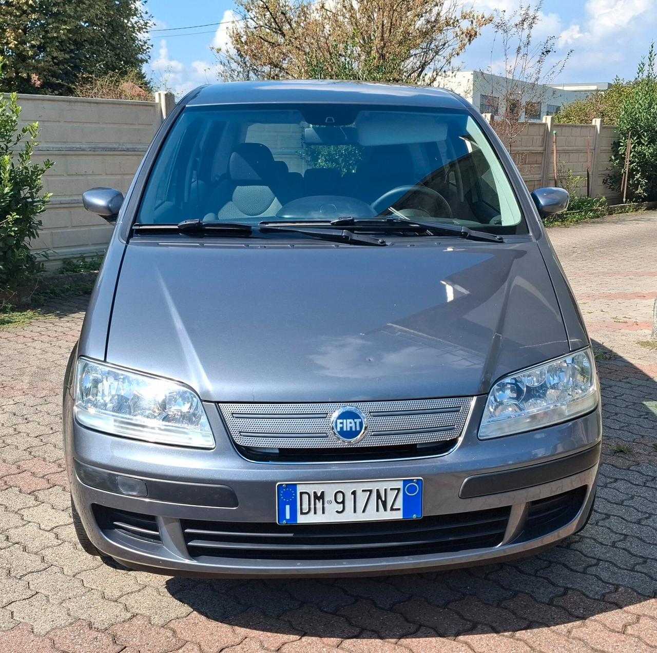 Fiat Idea 1.4 BlackLabel