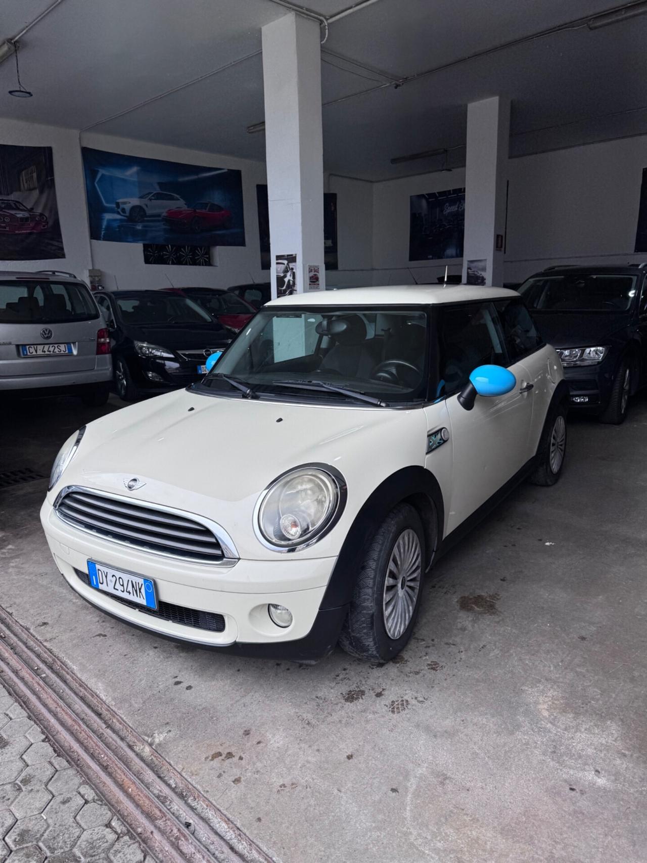 Mini Cooper 1.4 benzina Ray