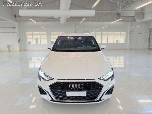 AUDI A3 Sportback 30 1.5 g-tron S line s-tronic GE929CL
