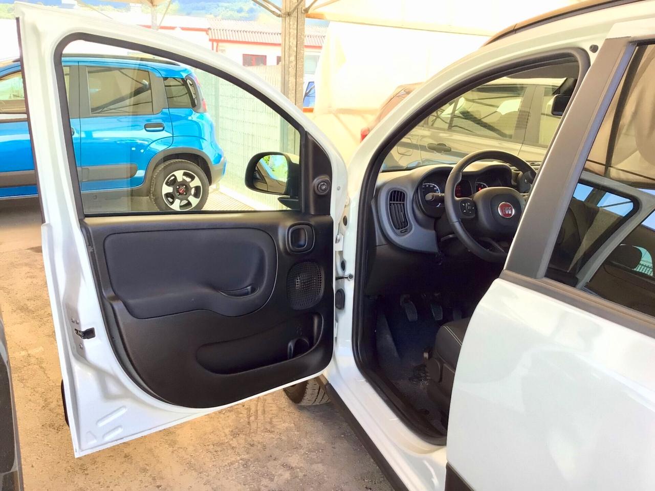 Fiat Panda Cross 1.0 FireFly 70Cv Hybrid 5 Posti