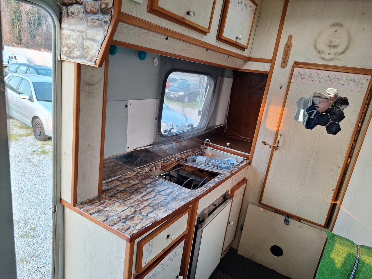 Ford Tranis Rimer 4 POSTI LETTO 94.000KM MANSARDATO