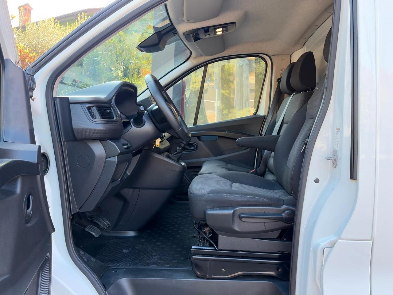 Renault Trafic 2.0 dci 110 CV Start L1 H1 2022 Km 76 000 EURO 6D