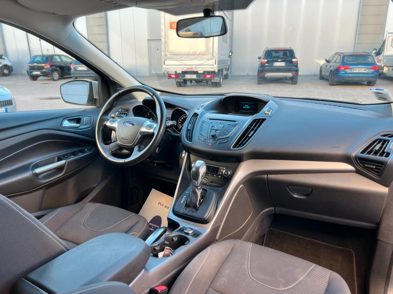 Ford Kuga 2.0 TDCI 140 CV 4WD Powershift Titanium