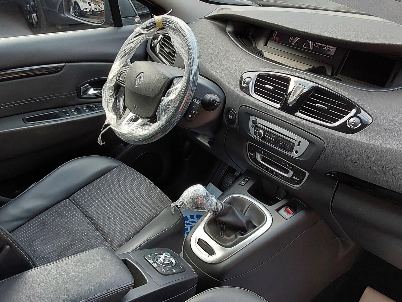 Renault Scenic XMOD 1.5 dCi 110CV Live