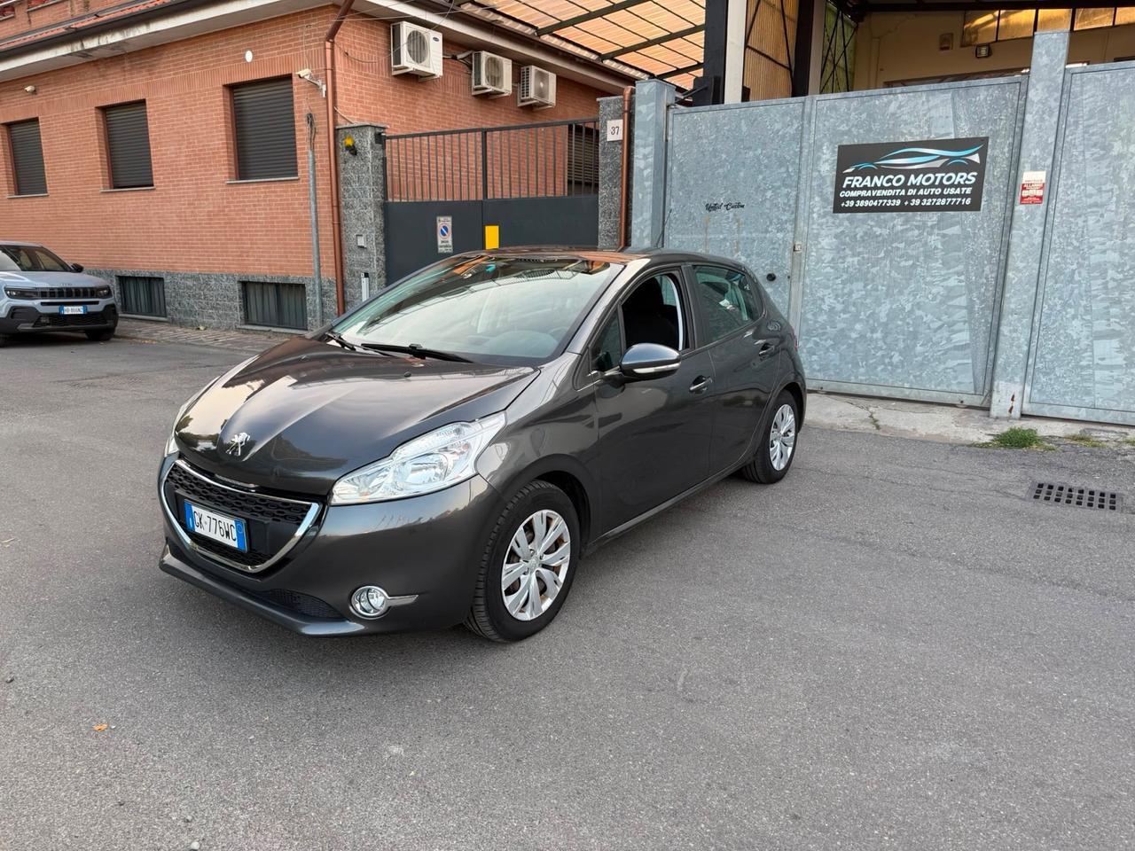 Peugeot 208 PureTech 82 5 porte Allure