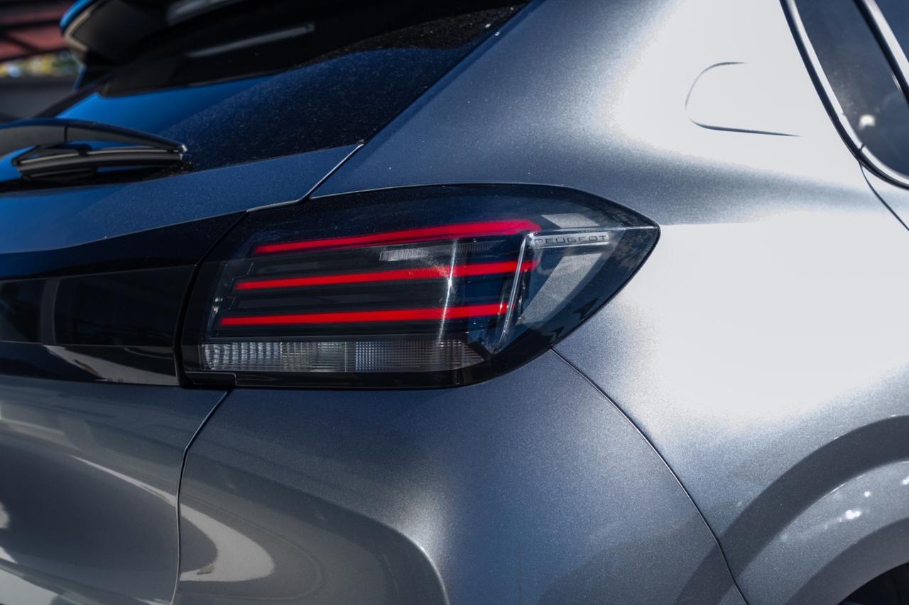 PEUGEOT 208 PureTech 100 S&S ALLURE