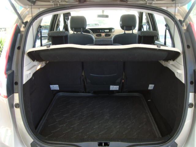 Renault Scenic X-Mod 1.5 dci Dynamique 110cv