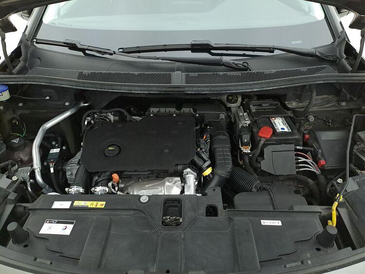 Peugeot 3008 Business EAT8 BR914090 1.5 Diesel 131CV