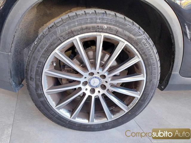 MERCEDES-BENZ GLC 220 d 4Matic Premium