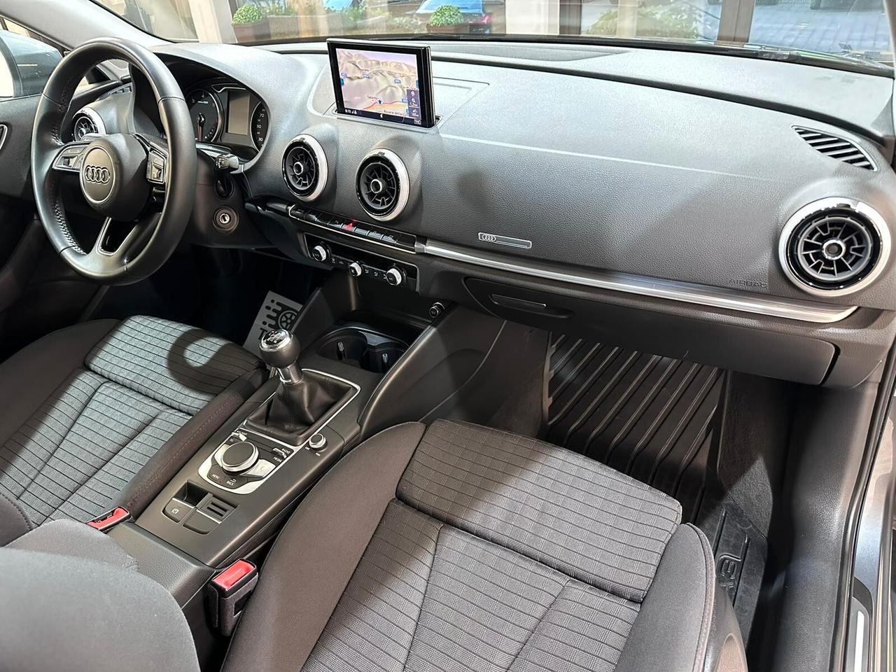 AUDI A3 SBK 30 1.6TDI 116CV 2019 MANUALE