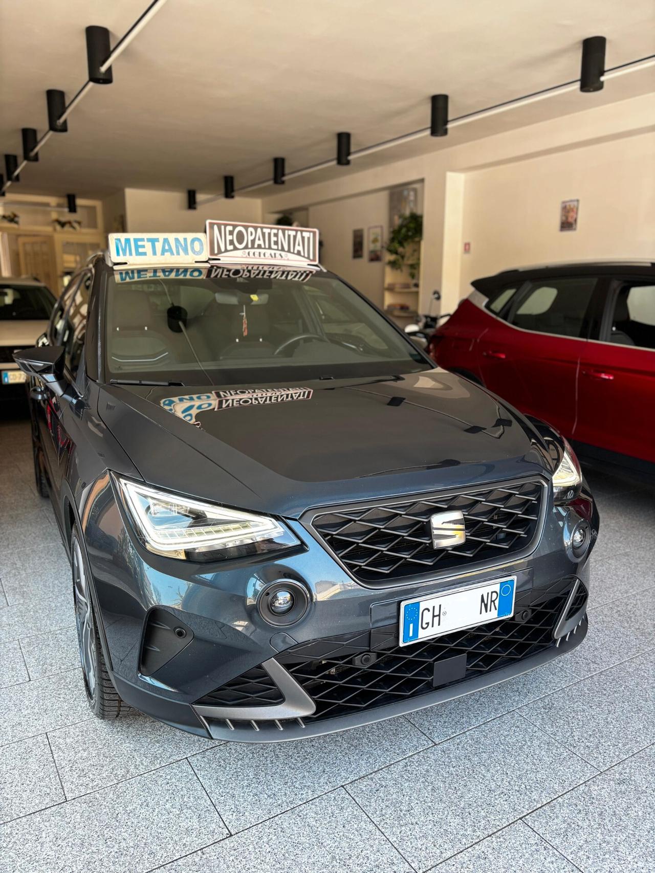 Seat Arona 1.0 TGI FR RESTAYLING UNIPROPRIETARIO