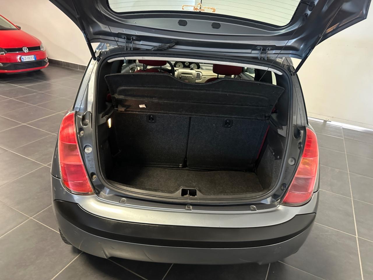 LANCIA YPSILON 1.2 NEOPATENTATI 60CV