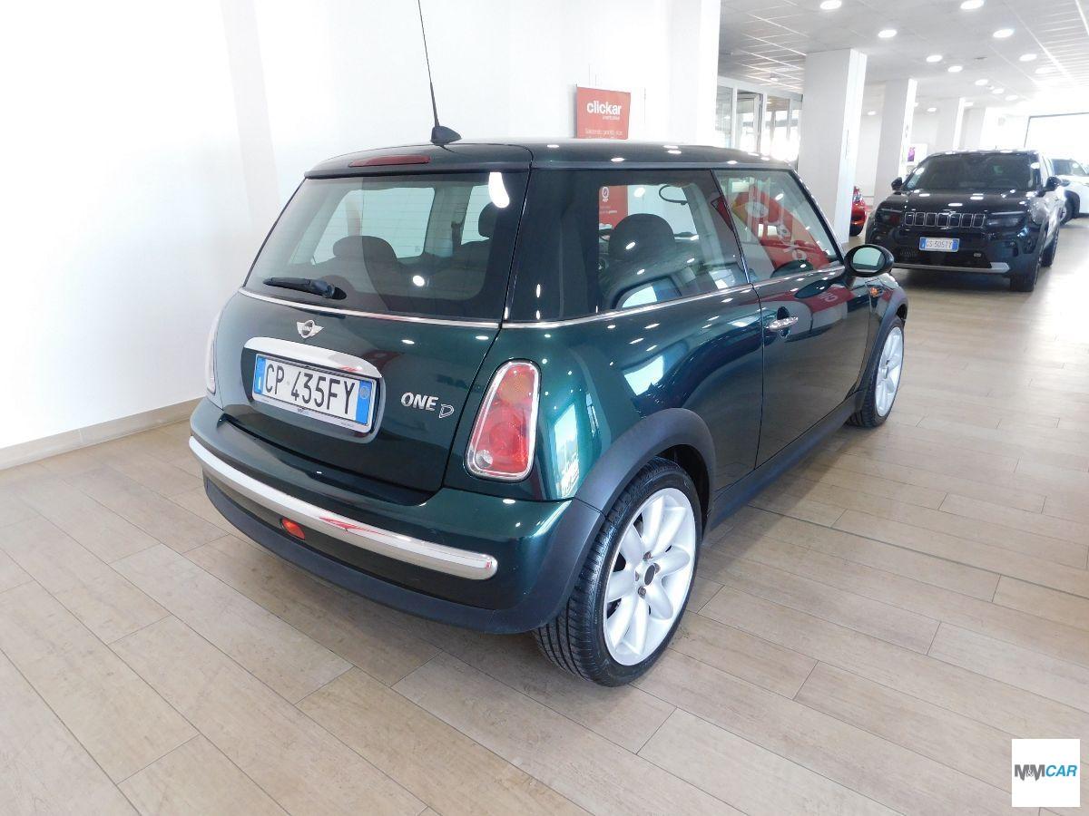MINI - Mini - 1.4 tdi One D de luxe