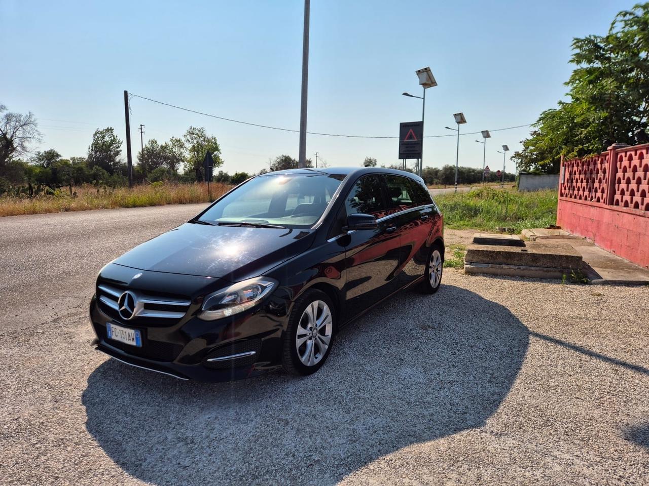 Mercedes-benz B 180 d Premium
