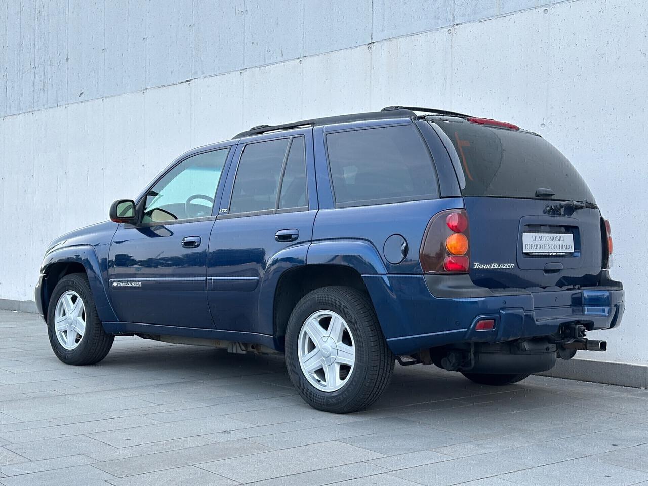 Chevrolet Trailblazer 4.2 L6 LTZ