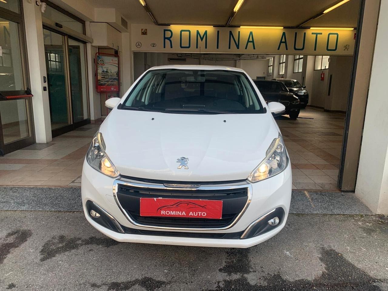 Peugeot 208 PureTech 82 5 porte Allure