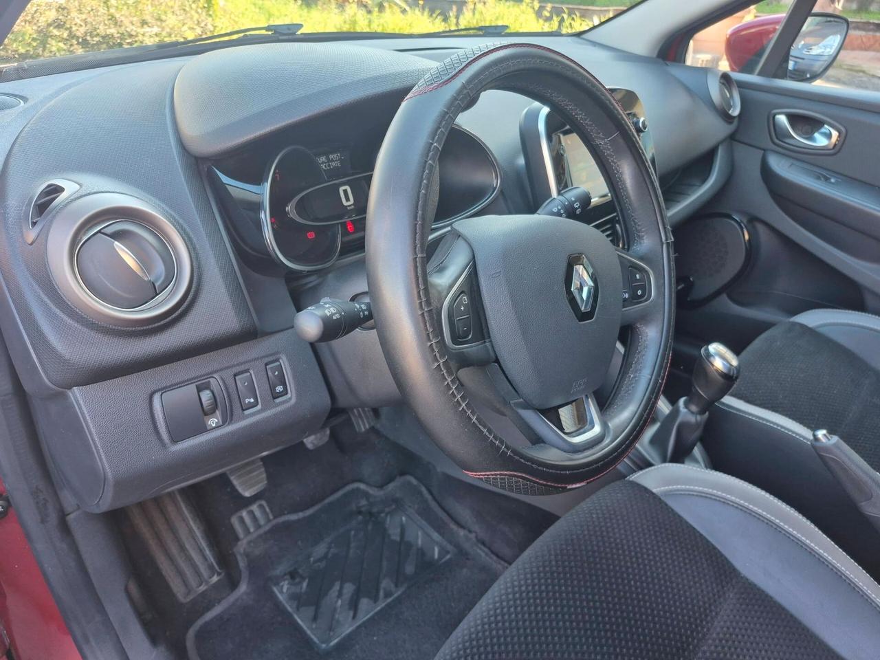 Renault Clio TCe 12V 90CV Start&Stop 5 porte Energy Excite