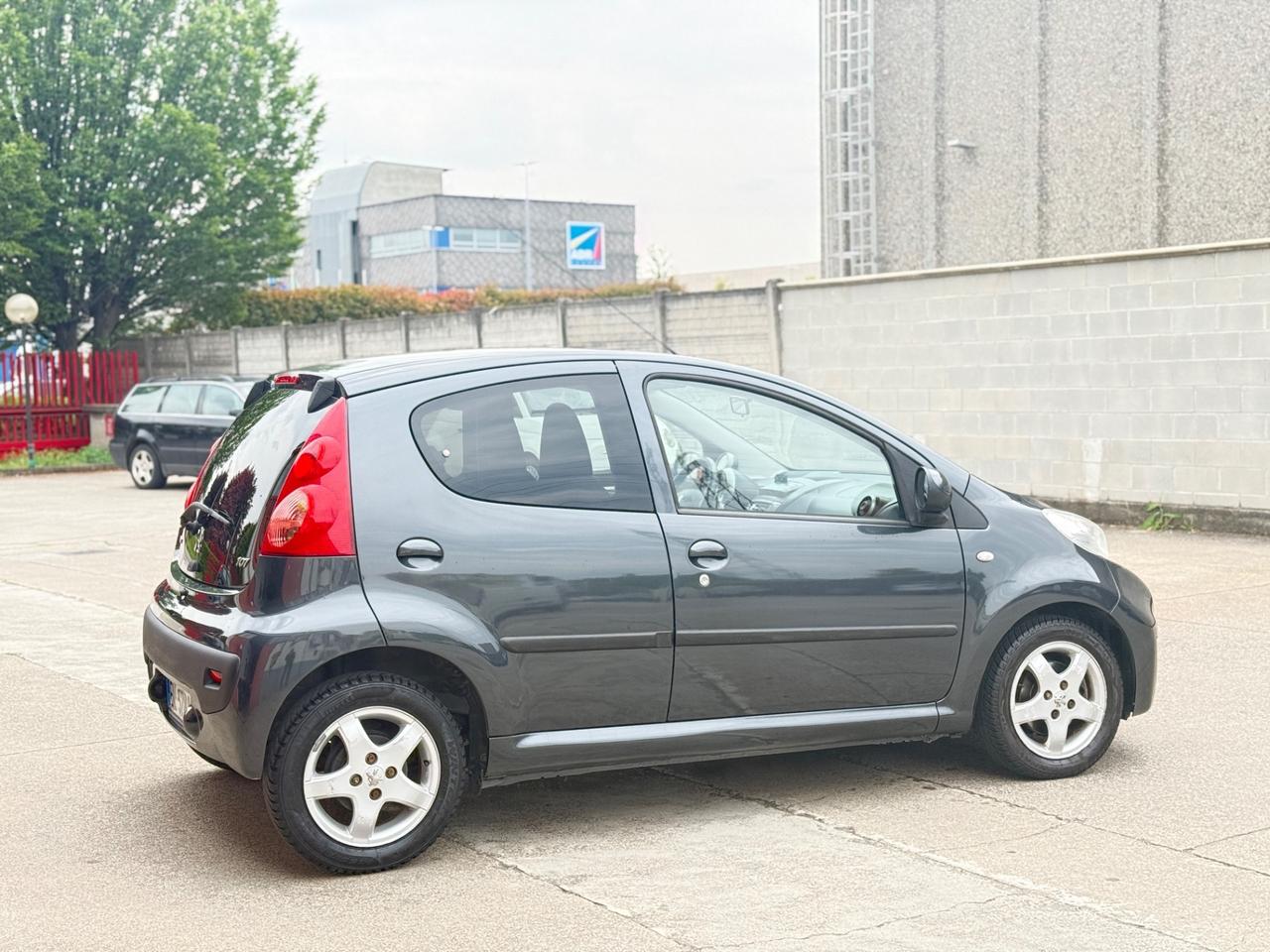 Peugeot 107 1.0 68CV 5p. Active 2Tronic