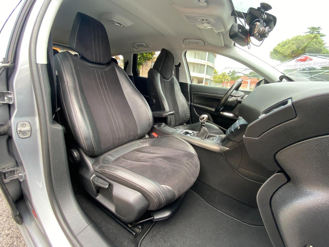 Peugeot 308 BlueHDi 150 S&S SW Allure