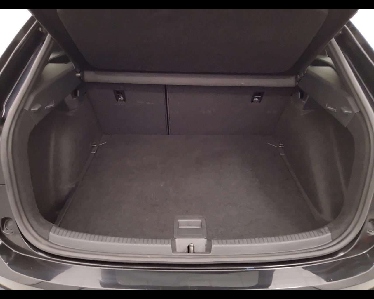 VOLKSWAGEN Taigo - Taigo 1.0 tsi R-Line 115cv dsg