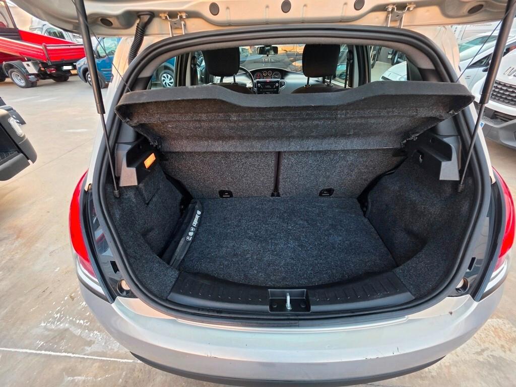 LANCIA YPSILON TWIN AIR METANO 5 PORTE-2013